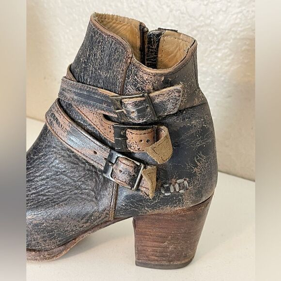 Bed Stu boots Begin Black Lux Leather Ankle booties Distressed size 7.5 - Picture 7 of 16